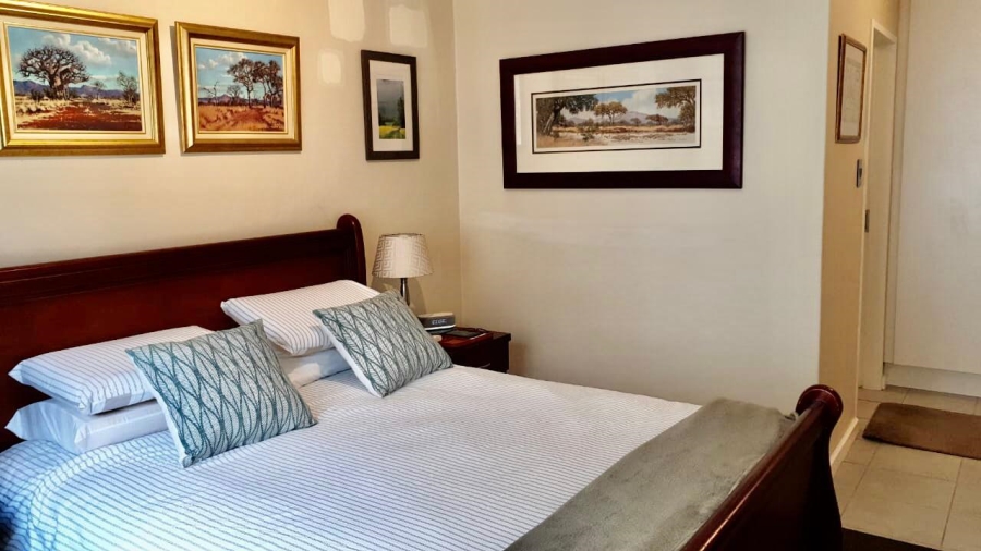 3 Bedroom Property for Sale in Sonneglans Gauteng