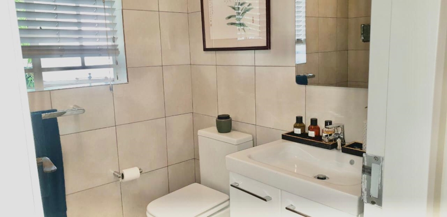 3 Bedroom Property for Sale in Sonneglans Gauteng