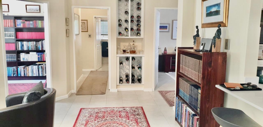 3 Bedroom Property for Sale in Sonneglans Gauteng