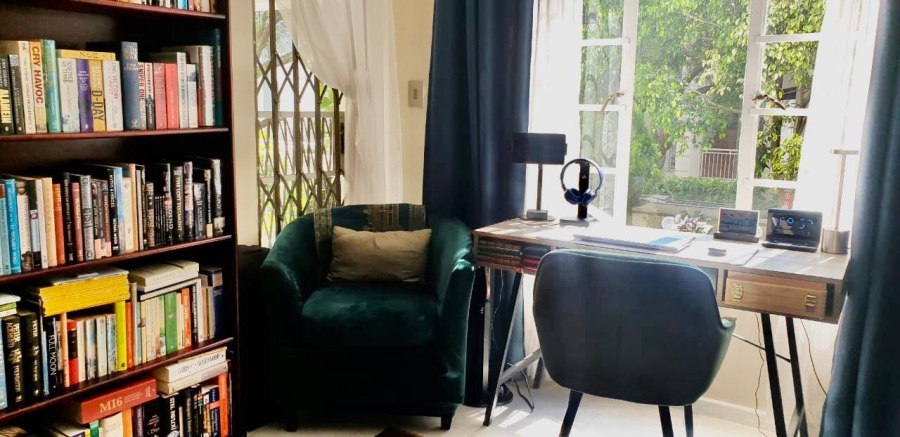 3 Bedroom Property for Sale in Sonneglans Gauteng