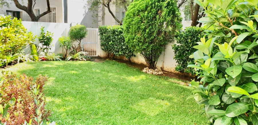 3 Bedroom Property for Sale in Sonneglans Gauteng