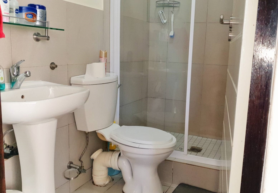 To Let 2 Bedroom Property for Rent in Jackal Creek Golf Estate Gauteng