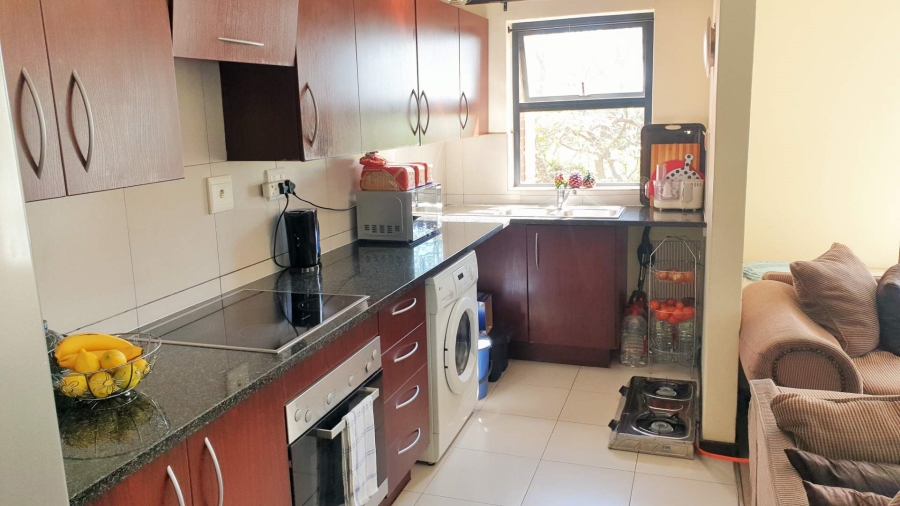 To Let 2 Bedroom Property for Rent in Jackal Creek Golf Estate Gauteng