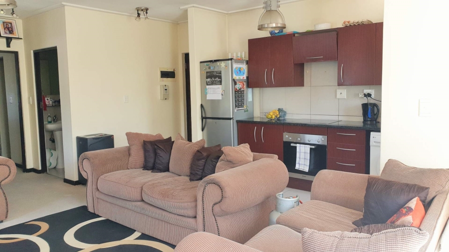 To Let 2 Bedroom Property for Rent in Jackal Creek Golf Estate Gauteng