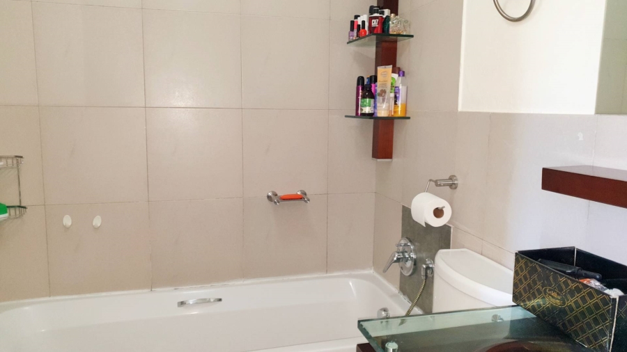 To Let 2 Bedroom Property for Rent in Jackal Creek Golf Estate Gauteng