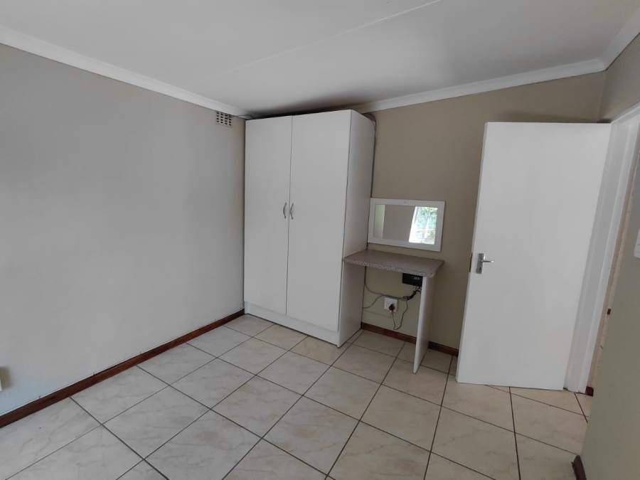 To Let 2 Bedroom Property for Rent in Bridle Park A H Gauteng