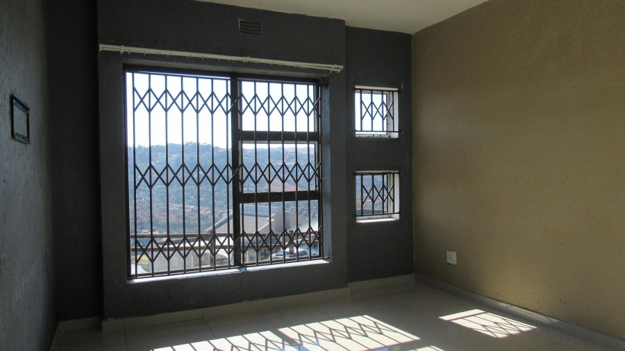 2 Bedroom Property for Sale in Glenvista Gauteng