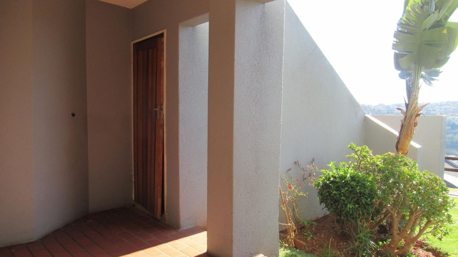 2 Bedroom Property for Sale in Glenvista Gauteng