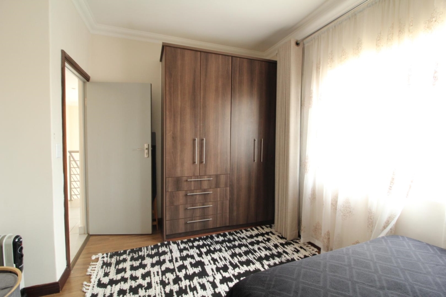 To Let 4 Bedroom Property for Rent in Blue Valley Golf Estate Gauteng