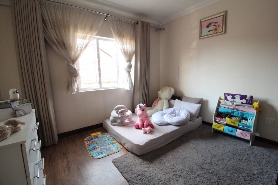 3 Bedroom Property for Sale in Blue Valley Golf Estate Gauteng