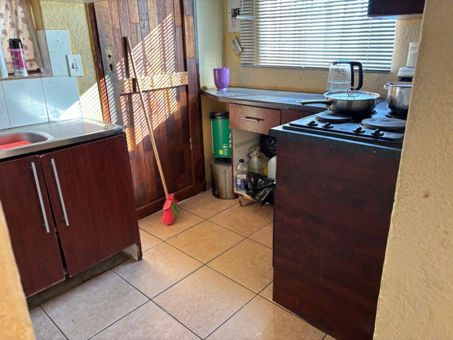 2 Bedroom Property for Sale in Soshanguve WW Gauteng