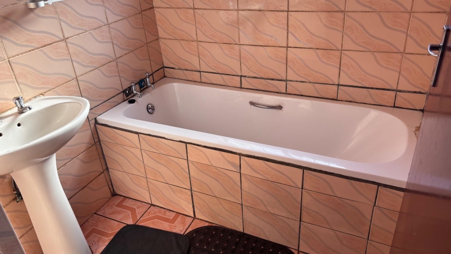 3 Bedroom Property for Sale in Soshanguve XX Gauteng