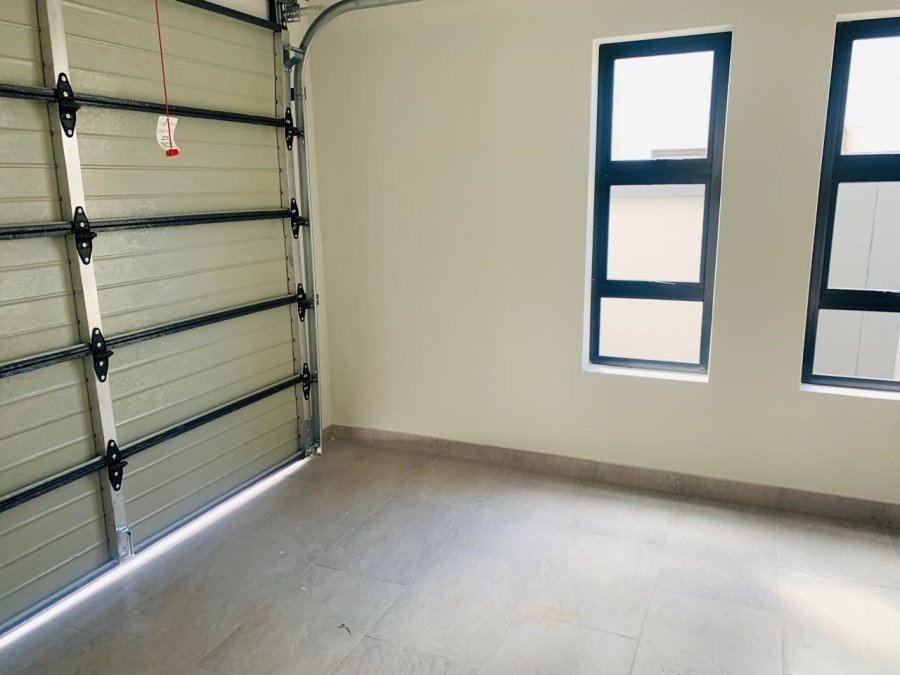 4 Bedroom Property for Sale in Roodeplaat Gauteng