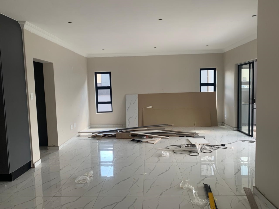 4 Bedroom Property for Sale in Roodeplaat Gauteng