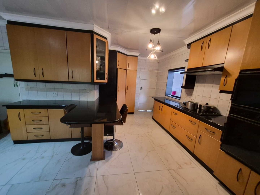 3 Bedroom Property for Sale in Waterkloof Ridge Gauteng