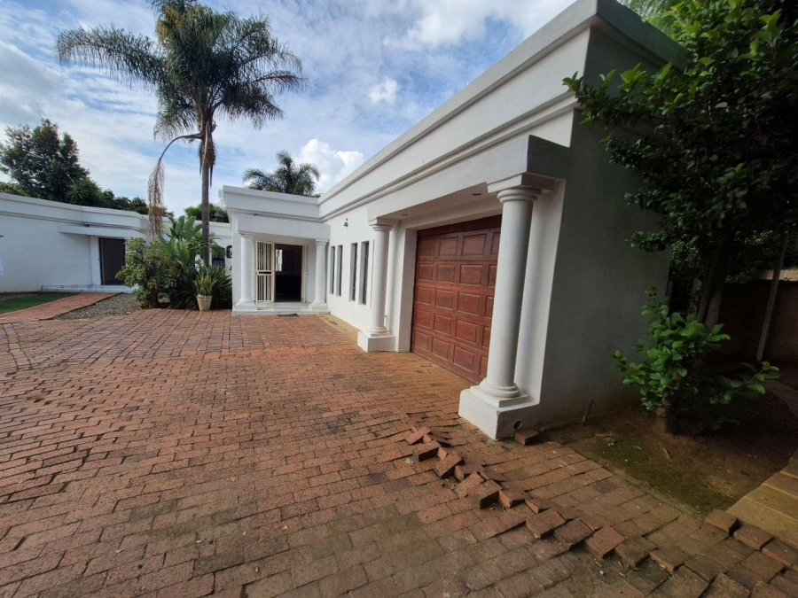3 Bedroom Property for Sale in Waterkloof Ridge Gauteng