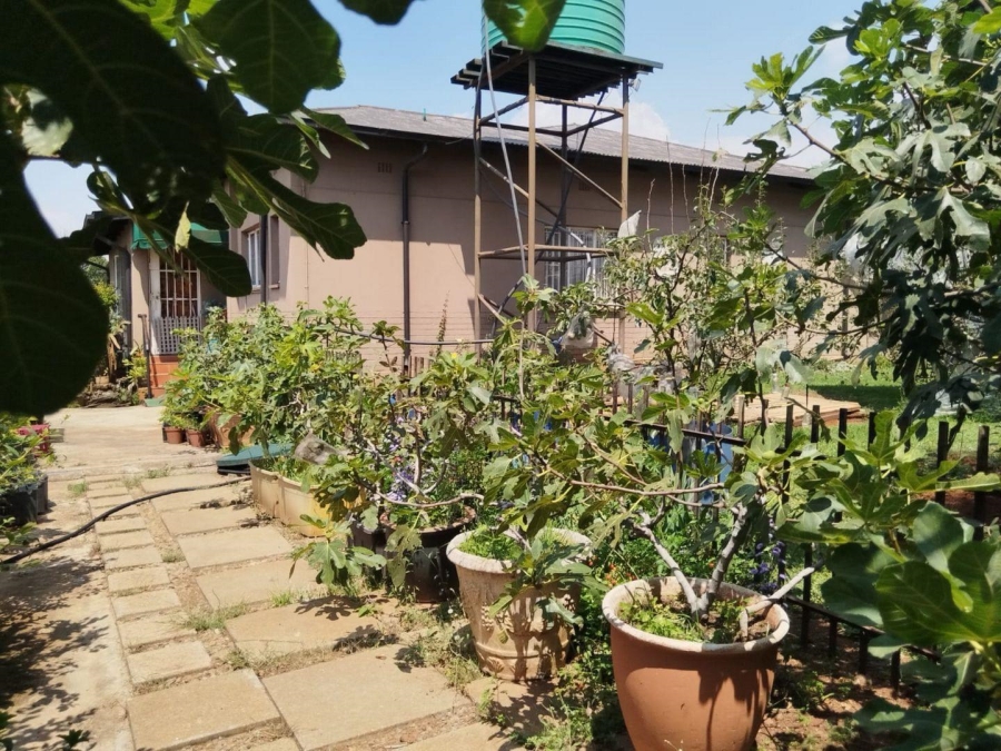 4 Bedroom Property for Sale in Bredell Gauteng