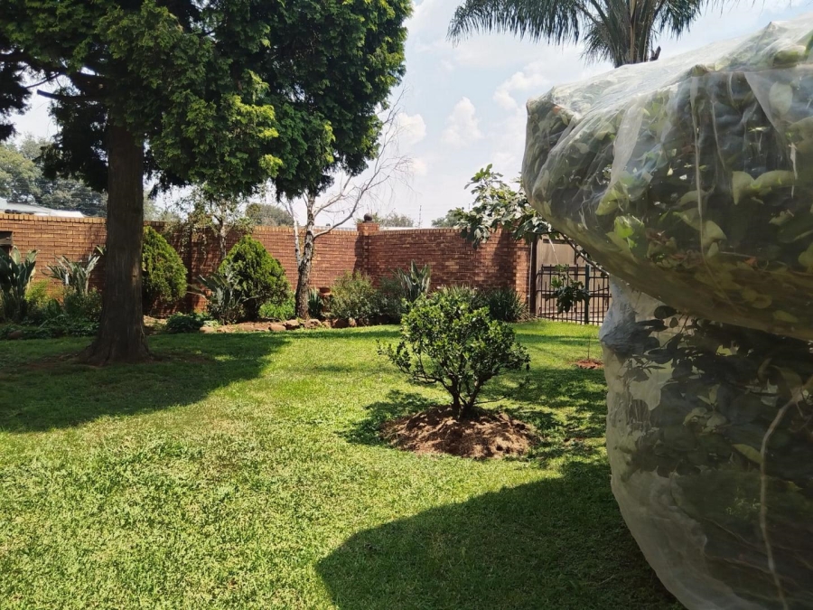 4 Bedroom Property for Sale in Bredell Gauteng