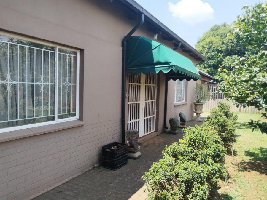 4 Bedroom Property for Sale in Bredell Gauteng