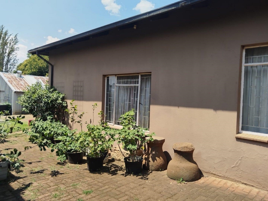 4 Bedroom Property for Sale in Bredell Gauteng