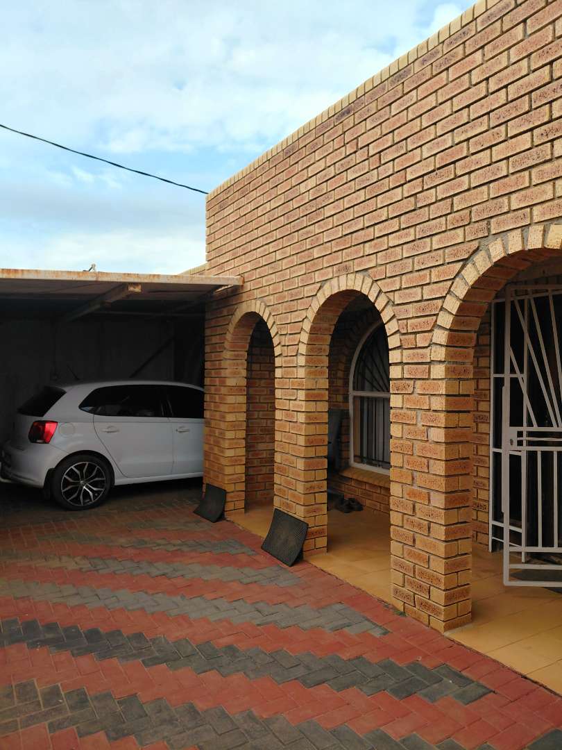 3 Bedroom Property for Sale in Orange Farm Gauteng