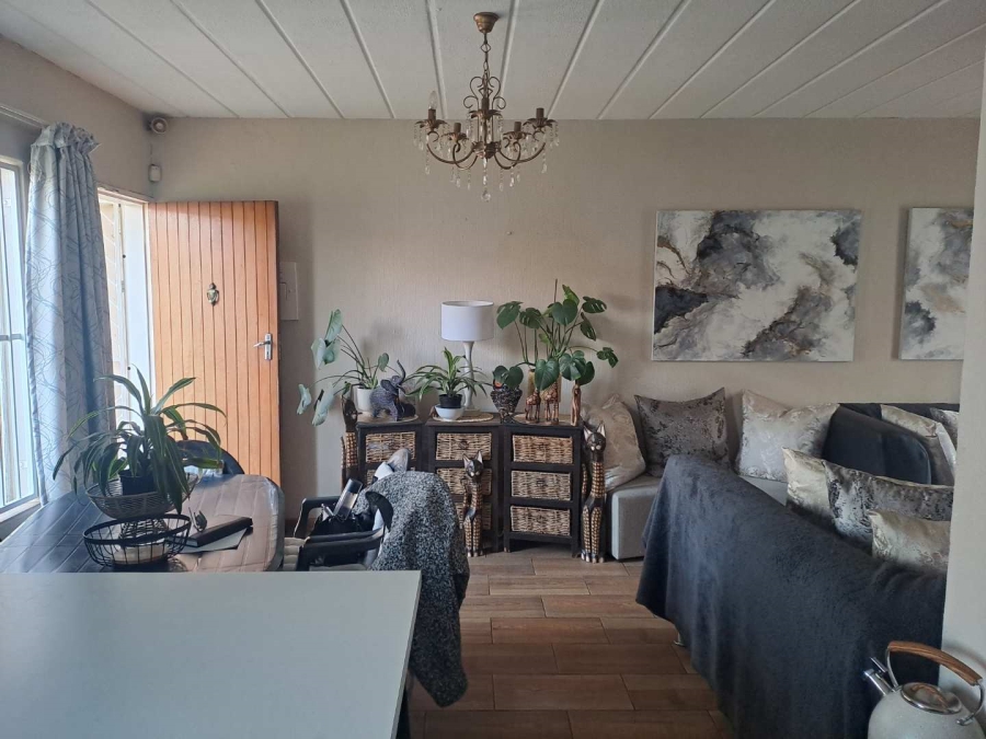 2 Bedroom Property for Sale in Highveld Gauteng