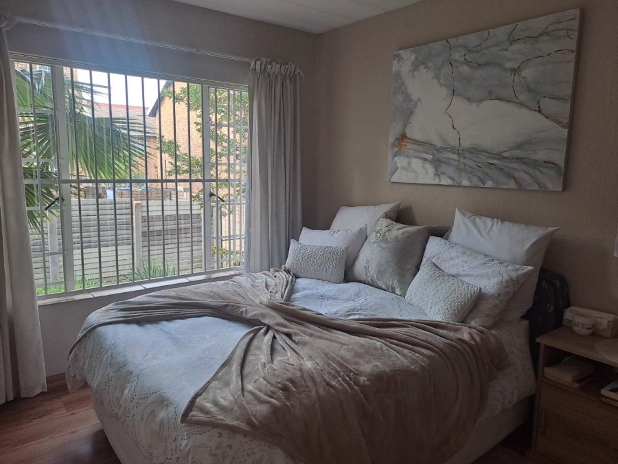 2 Bedroom Property for Sale in Highveld Gauteng