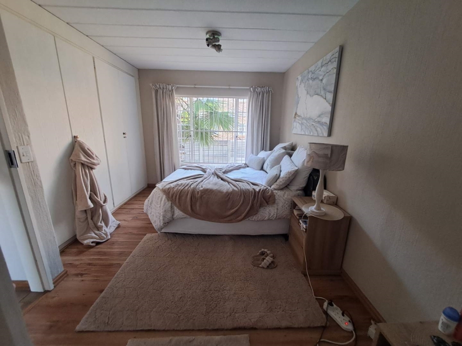 2 Bedroom Property for Sale in Highveld Gauteng