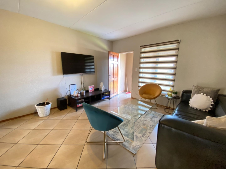 3 Bedroom Property for Sale in Albertsdal Gauteng
