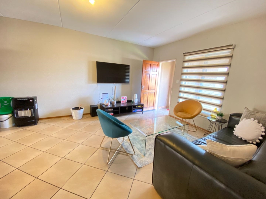 3 Bedroom Property for Sale in Albertsdal Gauteng