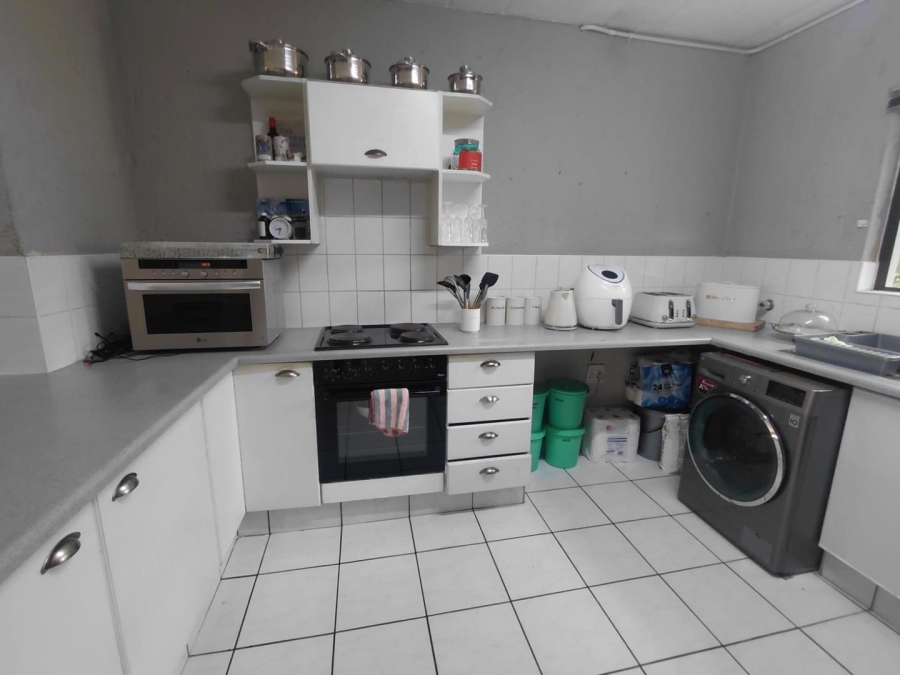 3 Bedroom Property for Sale in Lakefield Gauteng