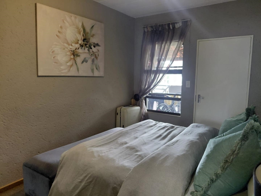 3 Bedroom Property for Sale in Lakefield Gauteng