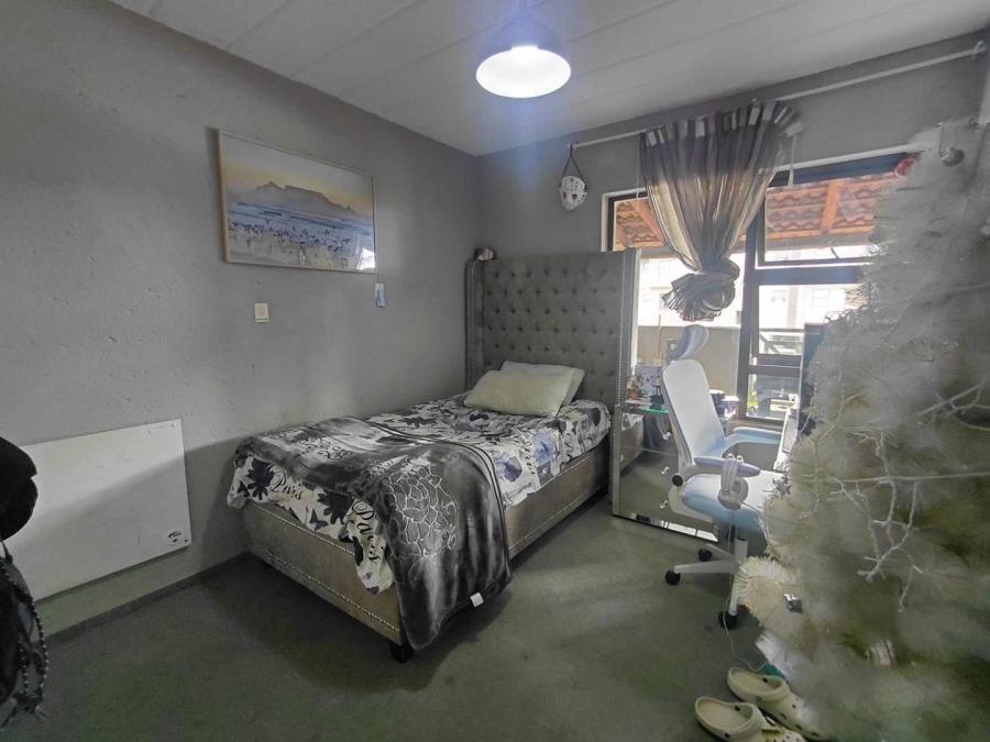 3 Bedroom Property for Sale in Lakefield Gauteng