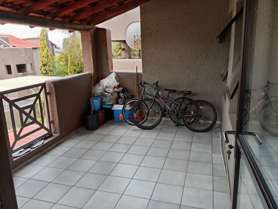 3 Bedroom Property for Sale in Lakefield Gauteng