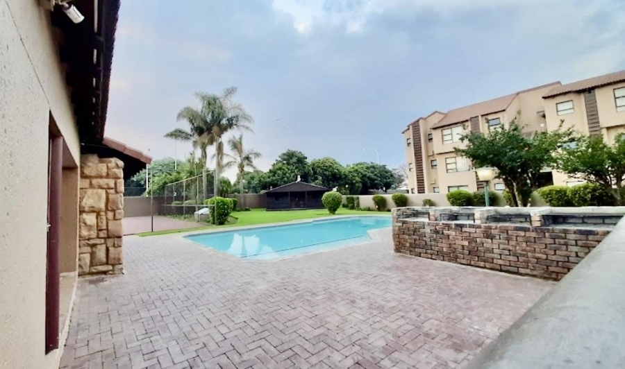 3 Bedroom Property for Sale in Lakefield Gauteng