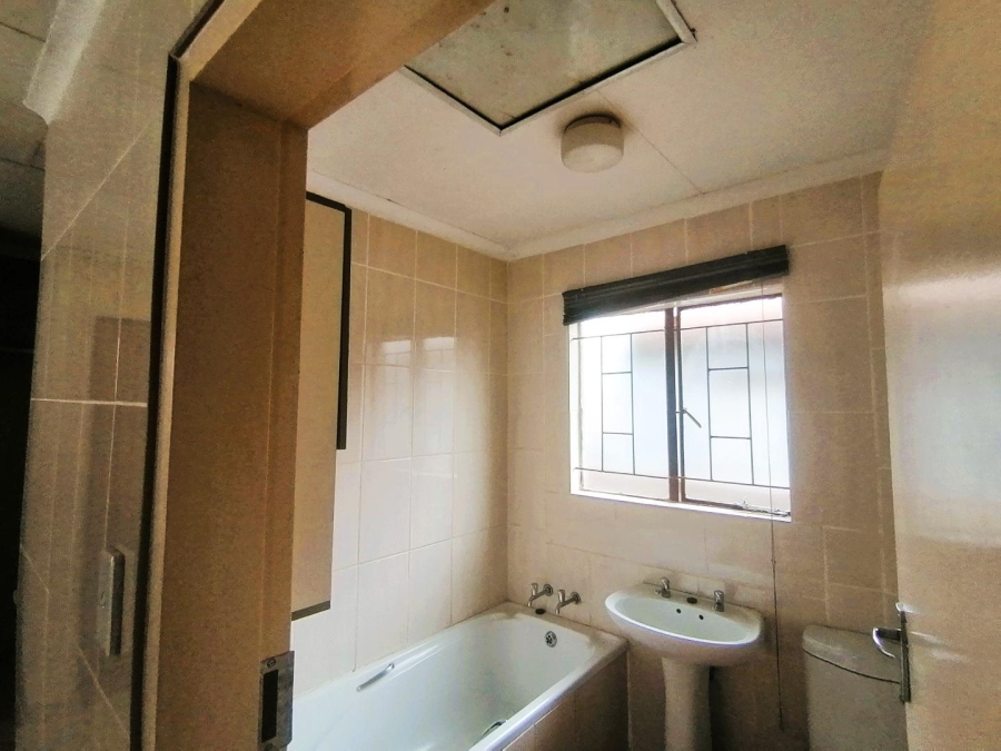 To Let 2 Bedroom Property for Rent in Soshanguve East Gauteng