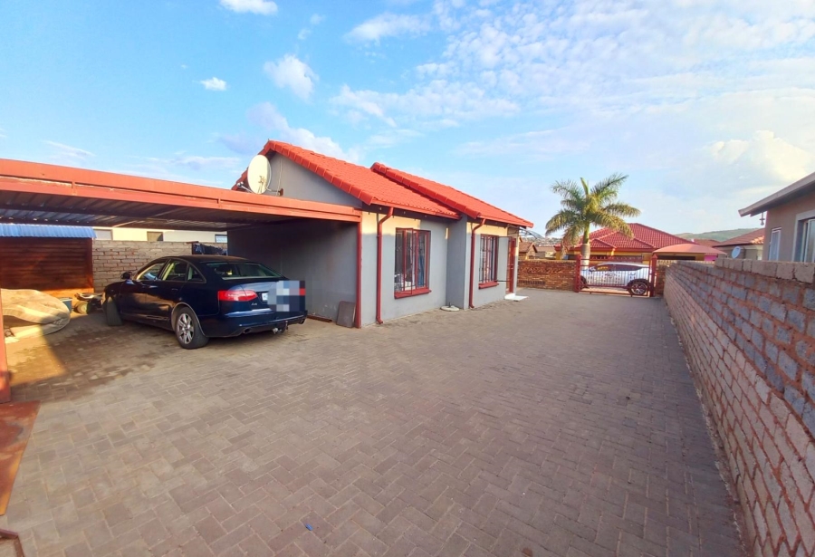 2 Bedroom Property for Sale in Danville Gauteng