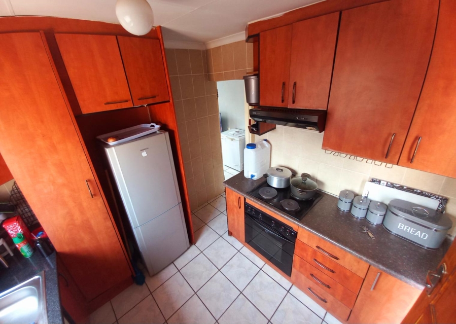 2 Bedroom Property for Sale in Danville Gauteng