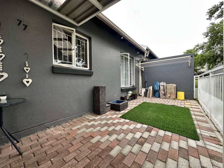 2 Bedroom Property for Sale in Greenstone Hill Gauteng