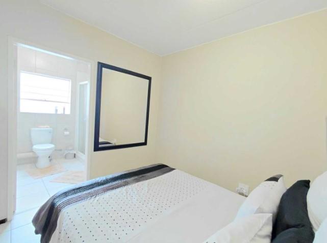 2 Bedroom Property for Sale in Honeydew Gauteng