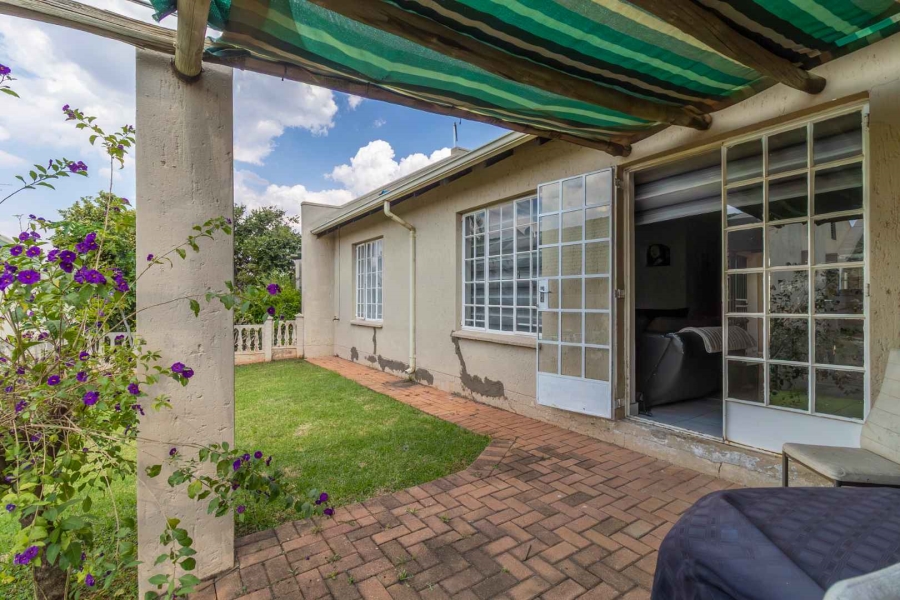 2 Bedroom Property for Sale in Little Falls Gauteng