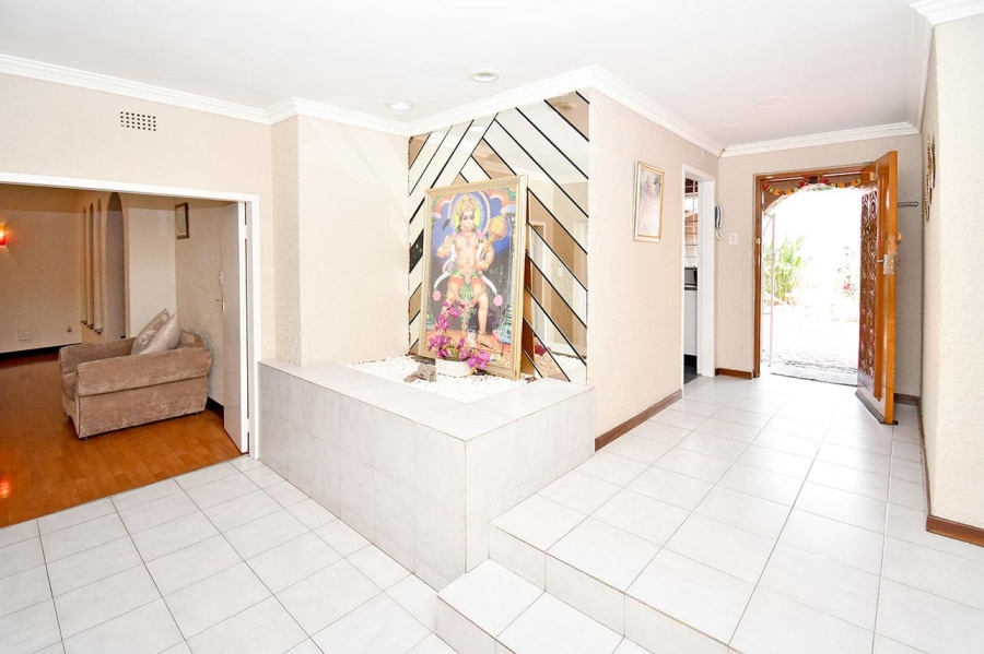 5 Bedroom Property for Sale in Bramley Park Gauteng