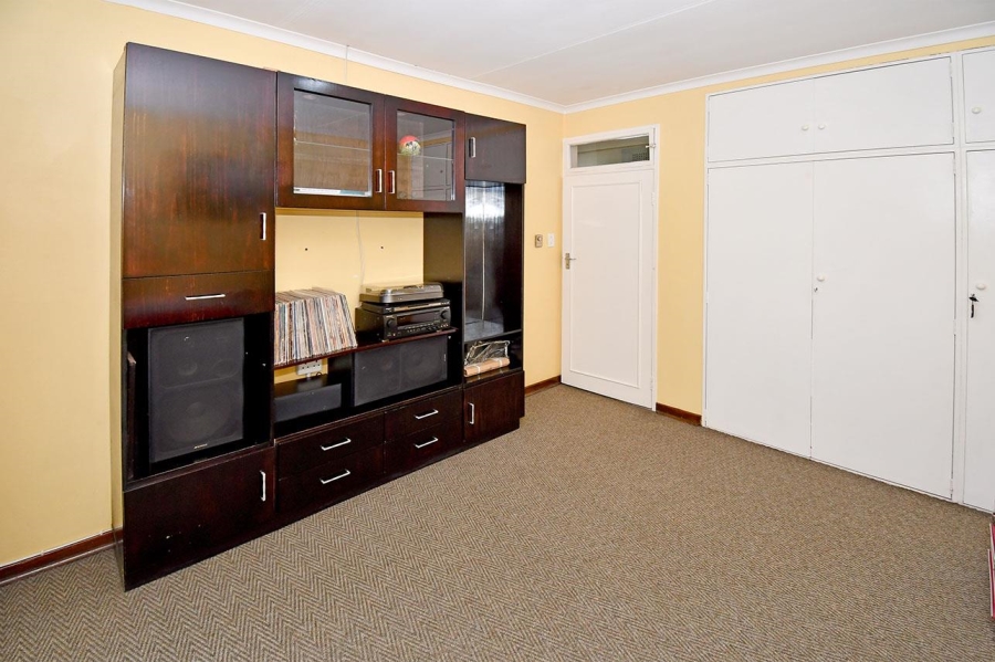 5 Bedroom Property for Sale in Bramley Park Gauteng