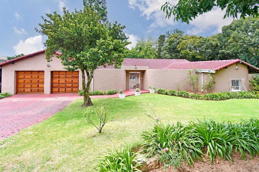 5 Bedroom Property for Sale in Bramley Park Gauteng