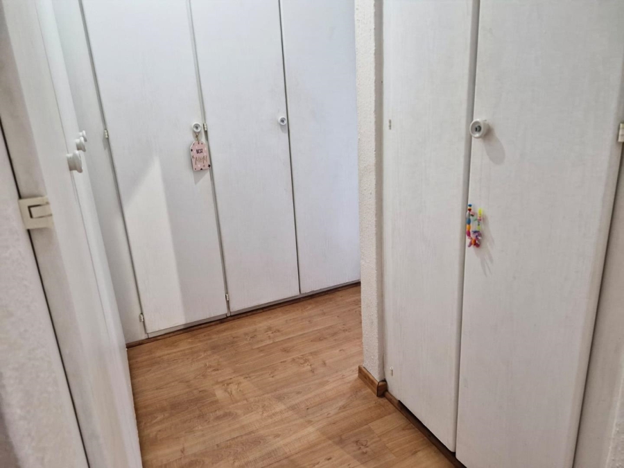 2 Bedroom Property for Sale in Strathavon Gauteng