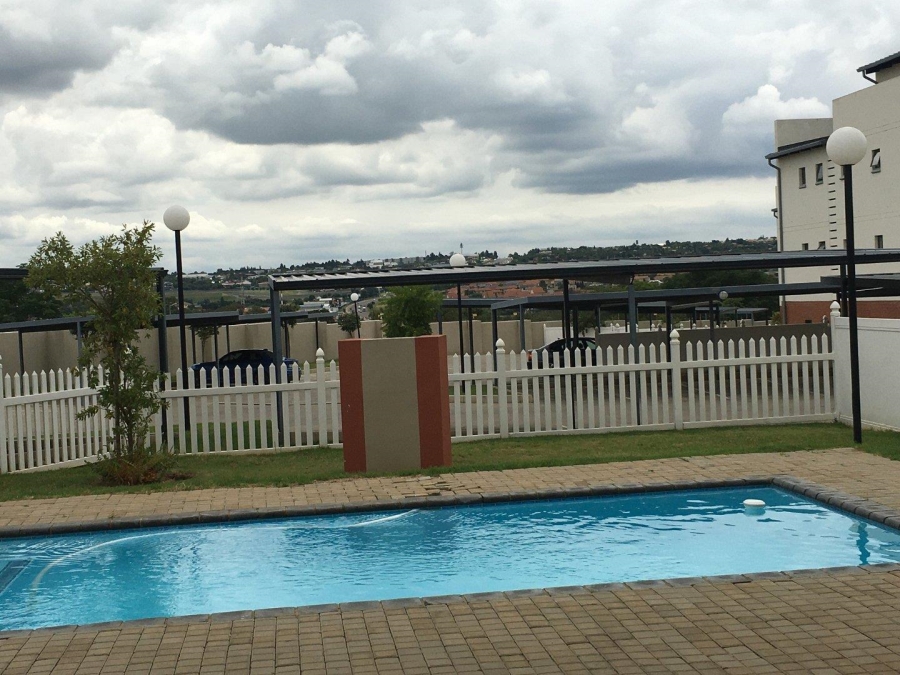 2 Bedroom Property for Sale in Midrand Gauteng