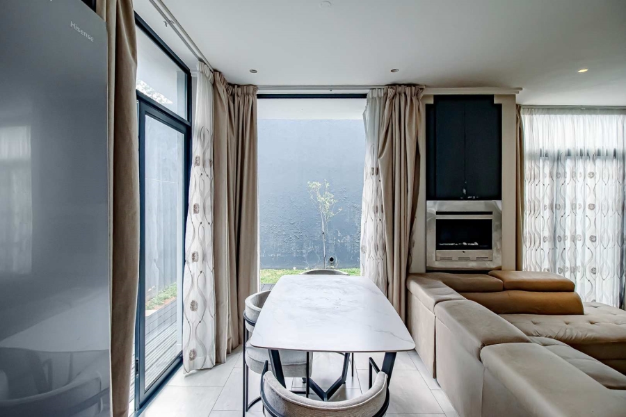 3 Bedroom Property for Sale in Bryanston Gauteng