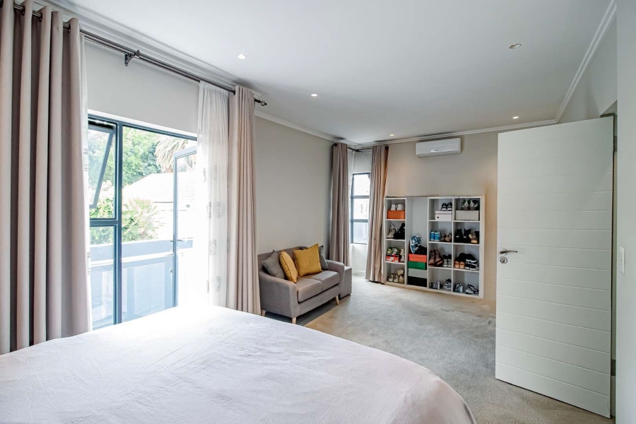 3 Bedroom Property for Sale in Bryanston Gauteng