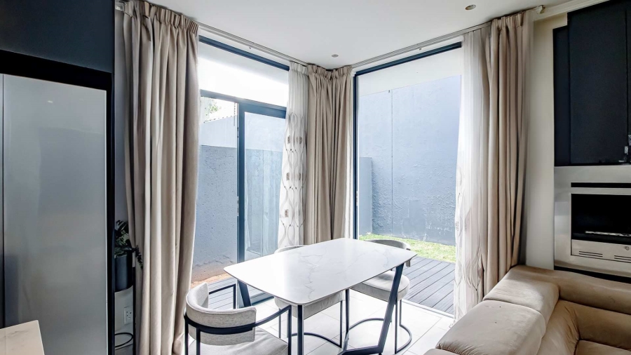 3 Bedroom Property for Sale in Bryanston Gauteng