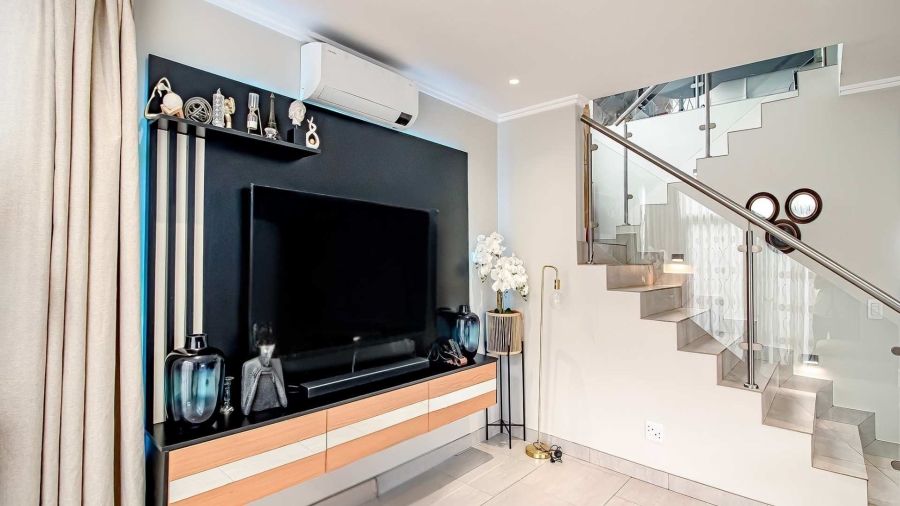 3 Bedroom Property for Sale in Bryanston Gauteng